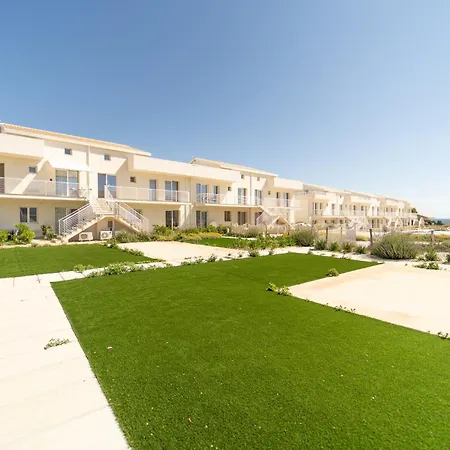 Guesthost - Borgo 84 - Nido Sul Mare Apartament