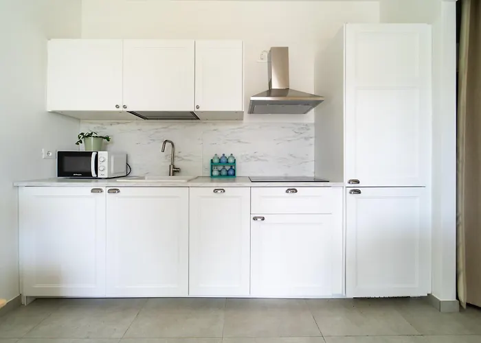Guesthost - Borgo 84 - Nido Sul Mare Apartament